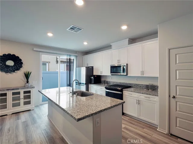 40336 Birchfield Drive, Temecula, California 92591