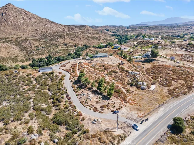 37950 E Benton Road, Temecula, California 92592