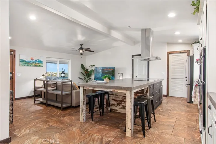 37950 E Benton Road, Temecula, California 92592