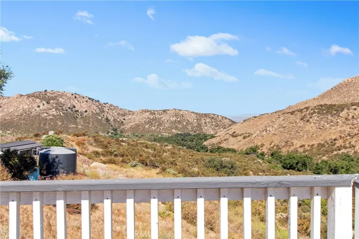 37950 E Benton Road, Temecula, California 92592