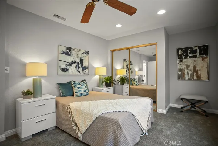 Extra Large Room with Sitting Area
