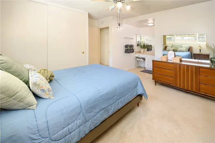 Attached En-suite Bathroom