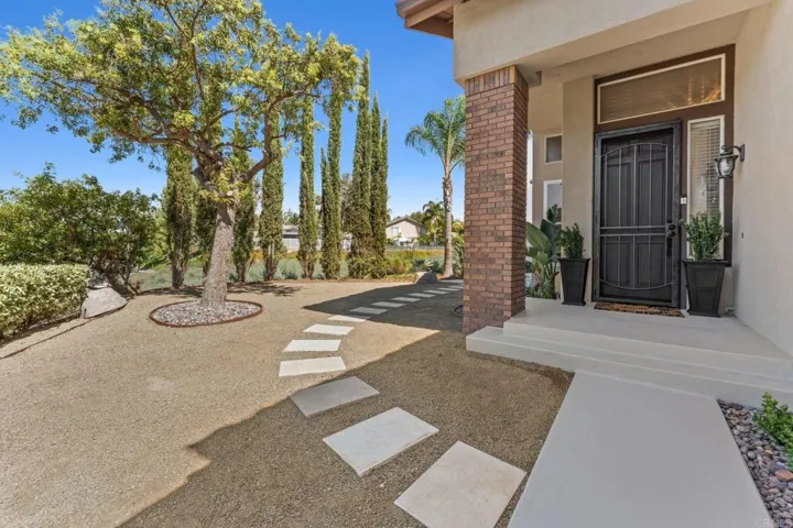 1351 Canyon Crest Drive, Corona, California 92882