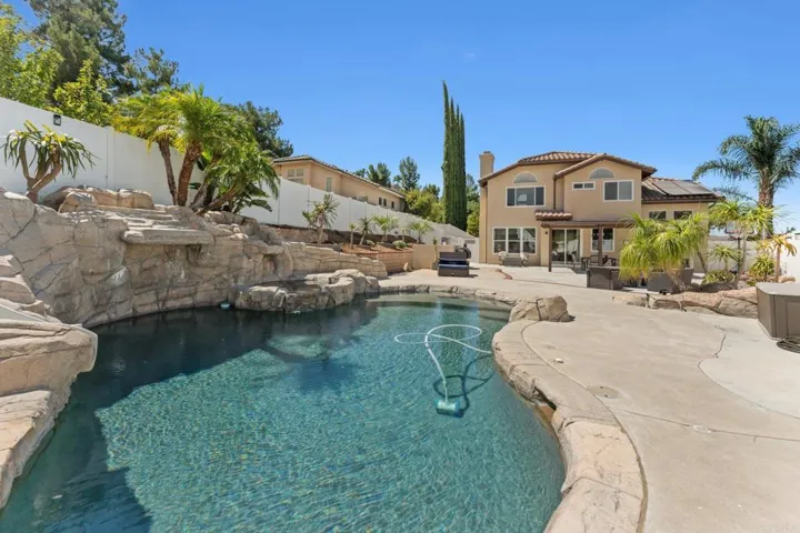 1351 Canyon Crest Drive, Corona, California 92882