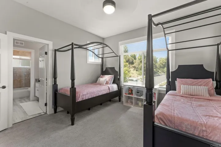 1351 Canyon Crest Drive, Corona, California 92882
