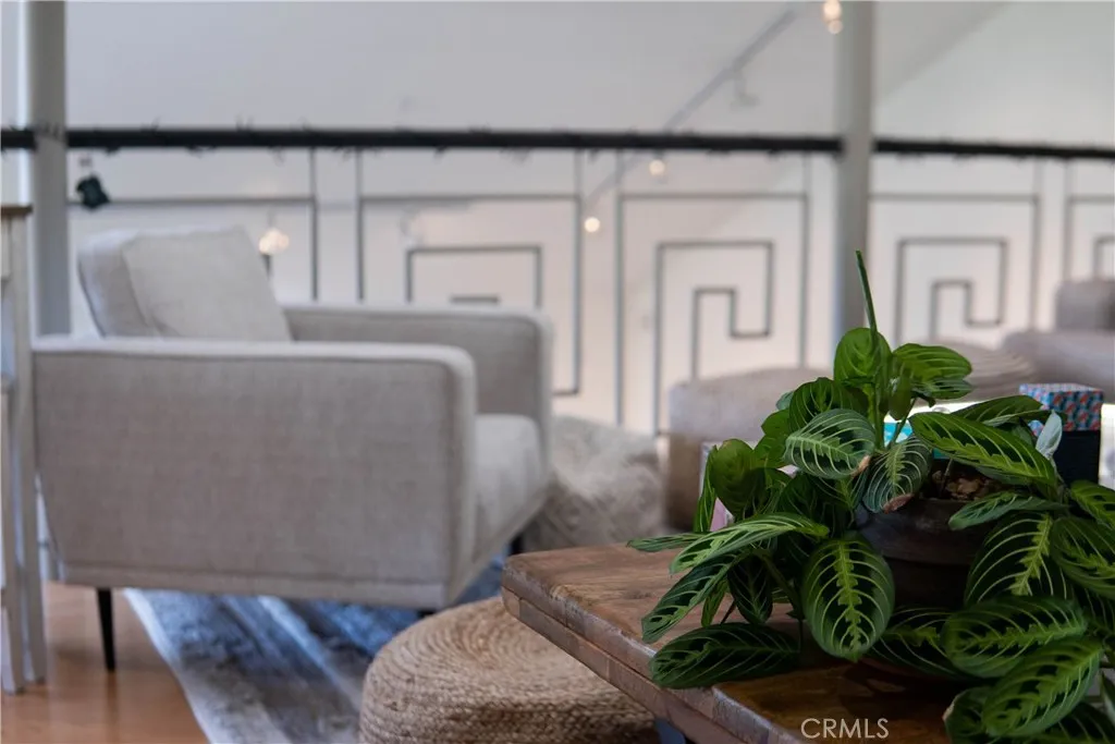 2nd floor loft