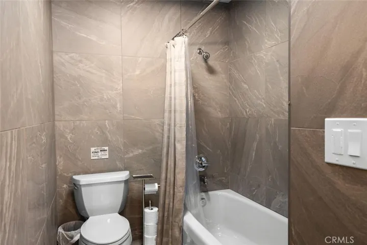 apartment guest bathroom