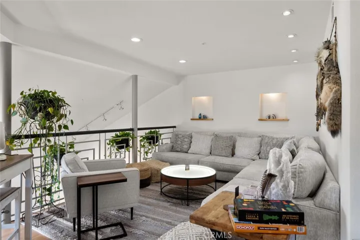 2nd floor loft