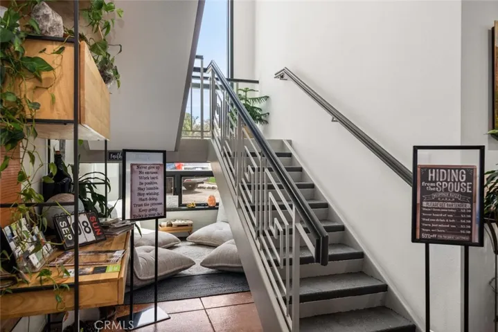 stairs to 2nd floor loft/apartment