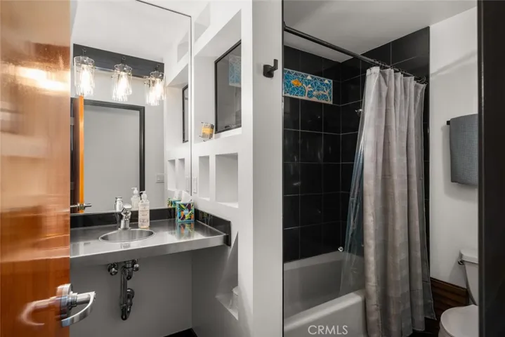 apartment bathroom