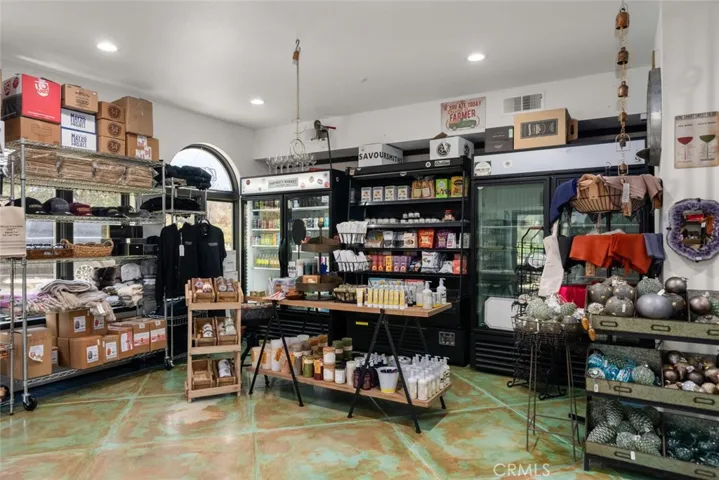 retail room