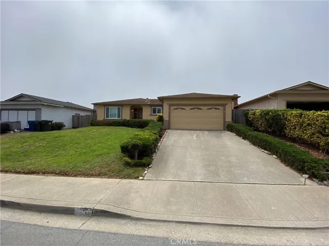 116 Brookside Place, Marina, California 93933