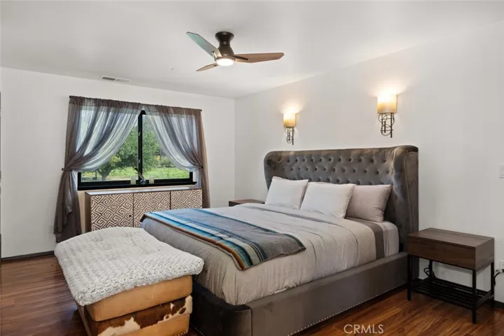 apartment primary bedroom