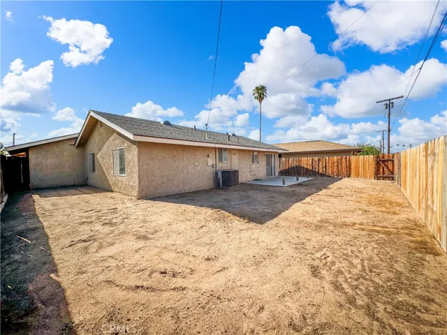 350 N Sola Avenue, Blythe, California 92225