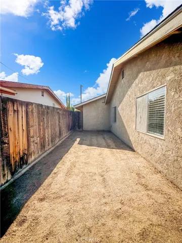 350 N Sola Avenue, Blythe, California 92225