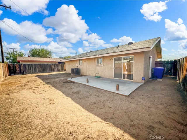 350 N Sola Avenue, Blythe, California 92225