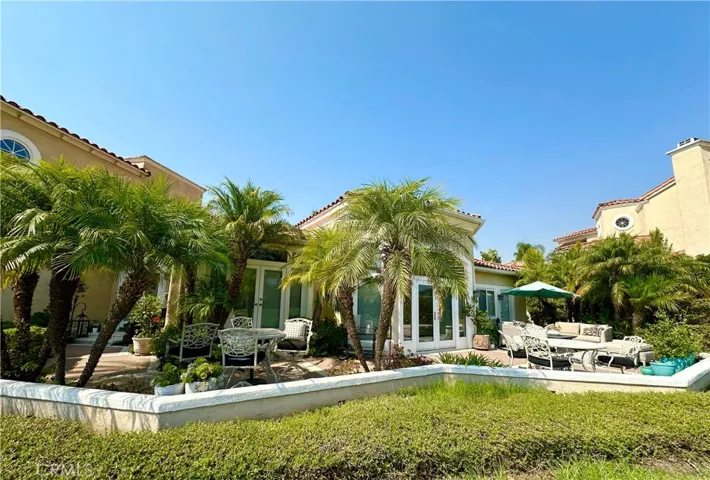 22 Via Barcaza, Coto De Caza, California 92679