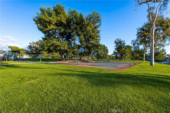 Basketball courts at El Camino Park.