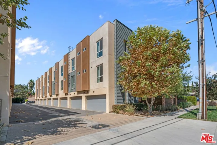 14119 W Monroe Place, Van Nuys, California 91405