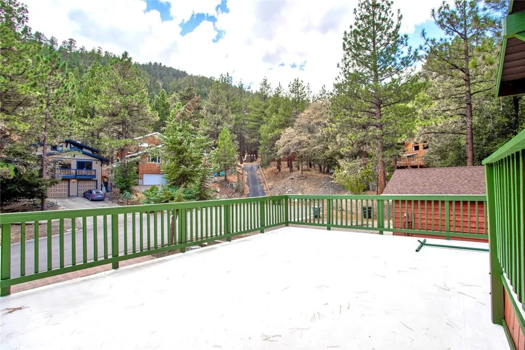 23109 Cardinal Road, Wrightwood, California 93563 home-pic-34