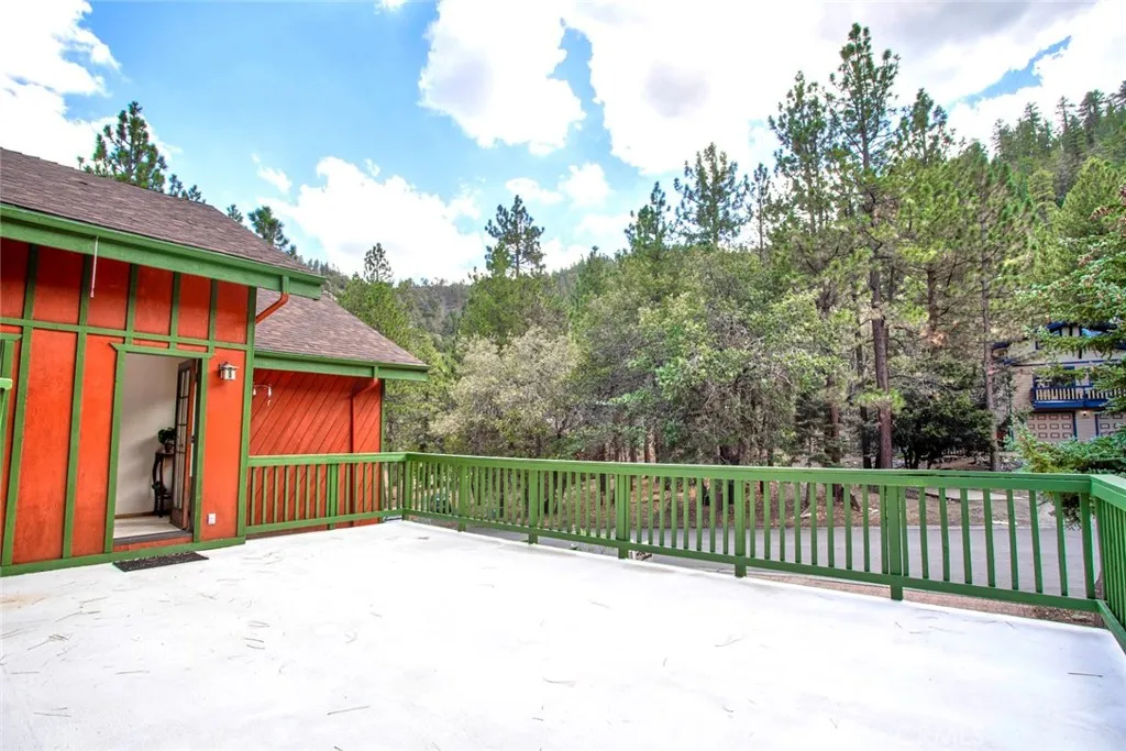 23109 Cardinal Road, Wrightwood, California 93563 home-pic-33