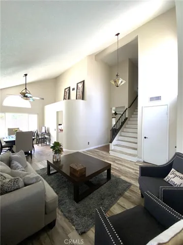 15032 Valencia Way, Lake Elsinore, California 92530