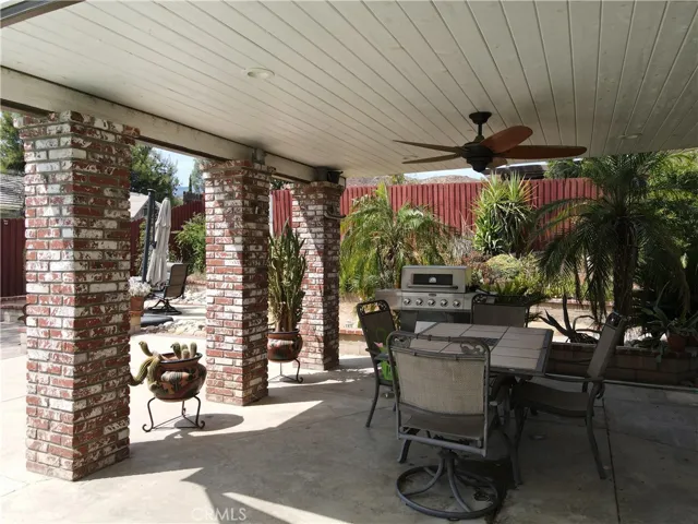15032 Valencia Way, Lake Elsinore, California 92530