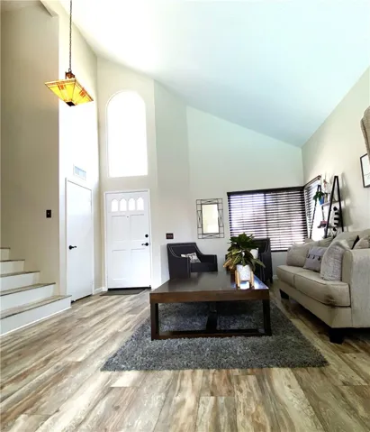 15032 Valencia Way, Lake Elsinore, California 92530