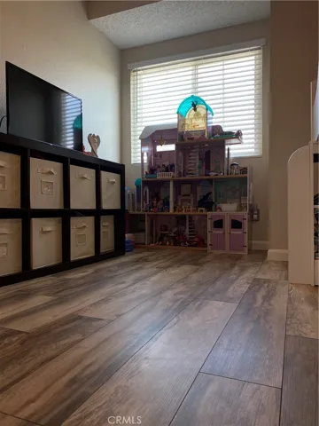 15032 Valencia Way, Lake Elsinore, California 92530