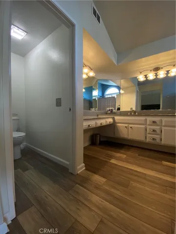 15032 Valencia Way, Lake Elsinore, California 92530