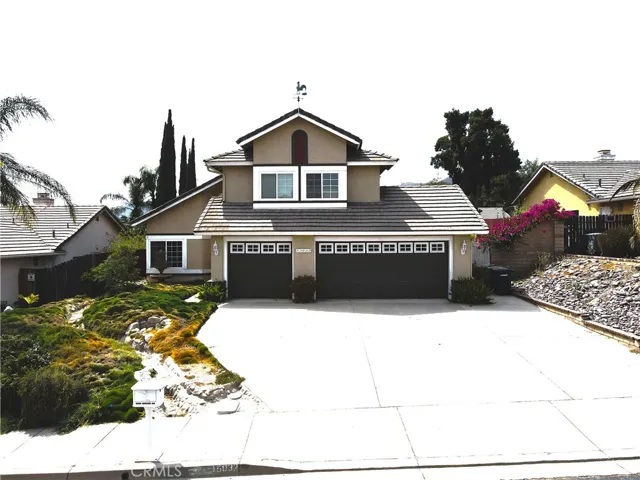 15032 Valencia Way, Lake Elsinore, California 92530