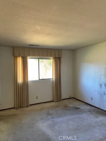 19189 Mountain N, Hidden Valley Lake, California 95467