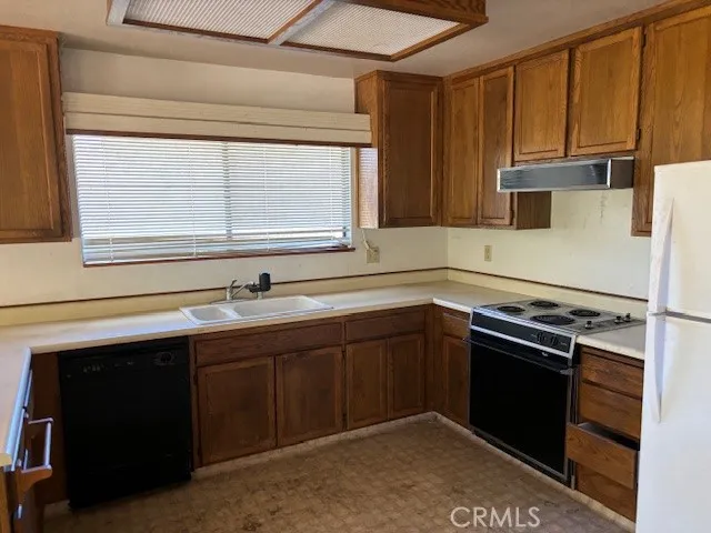 19189 Mountain N, Hidden Valley Lake, California 95467