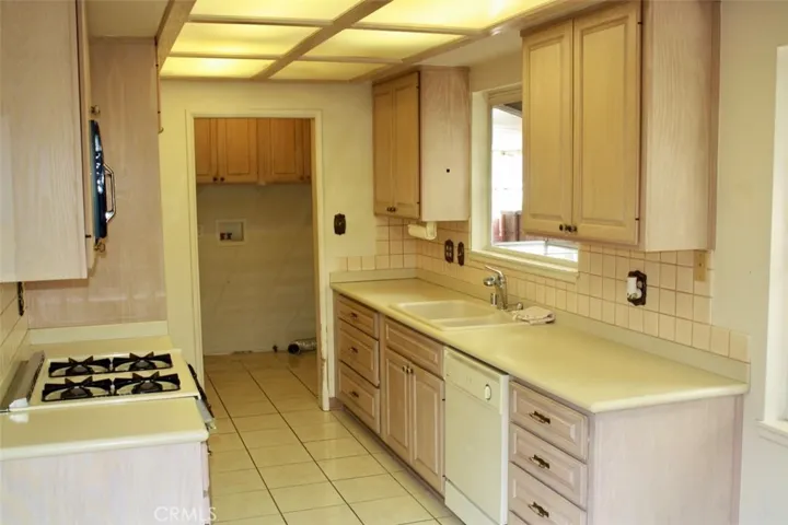 1836 W Crone Avenue, Anaheim, California 92804