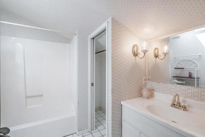 2280 Webster Street, Palo Alto, California 94301
