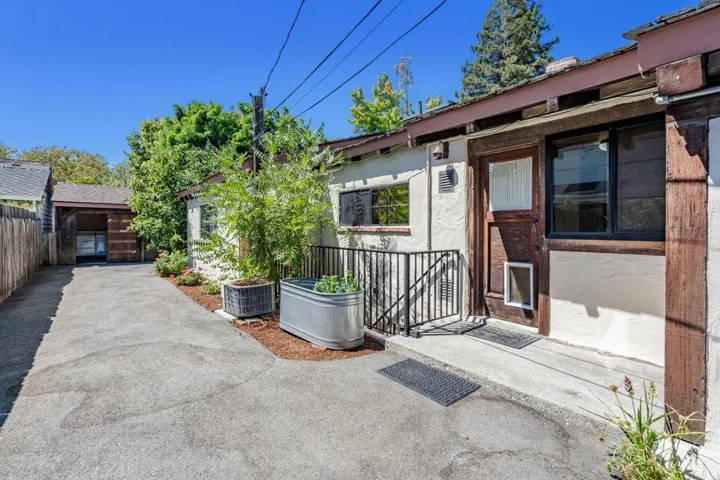 2280 Webster Street, Palo Alto, California 94301
