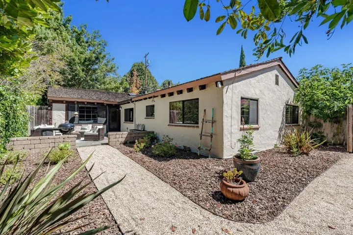 2280 Webster Street, Palo Alto, California 94301