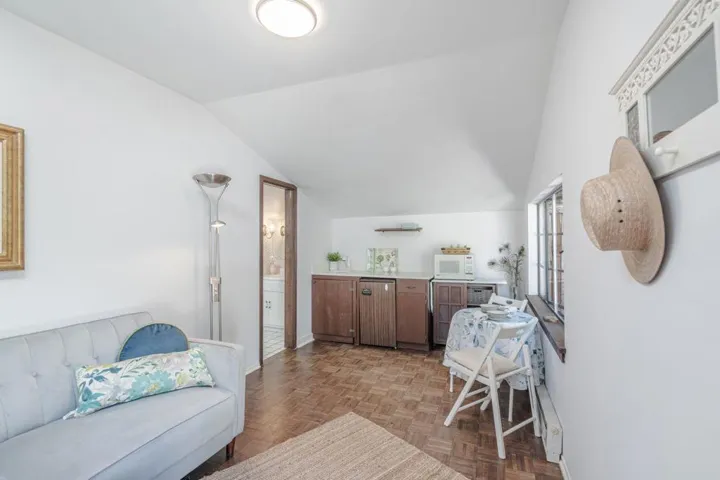 2280 Webster Street, Palo Alto, California 94301