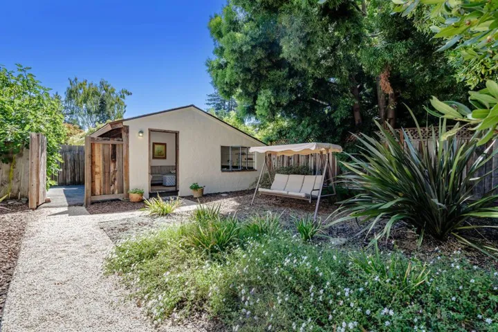 2280 Webster Street, Palo Alto, California 94301