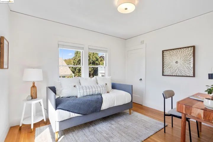 1708 E 38th St, Oakland, California 94602