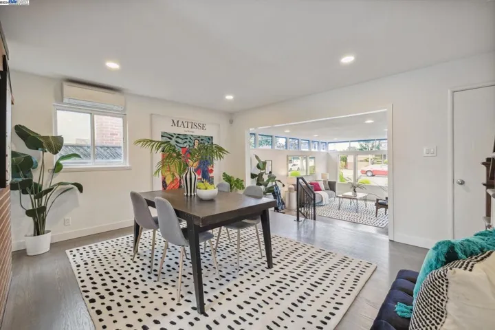 1020 Peach Street, Alameda, California 94501