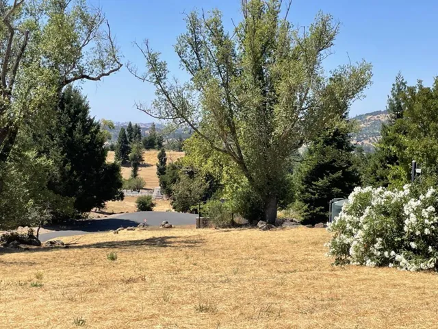 173 Meadowcroft Way, Santa Rosa, California 95403