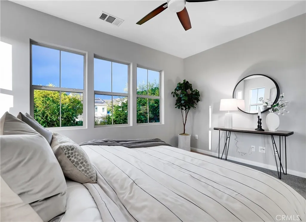 1 Promesa Avenue, Rancho Mission Viejo, California 92694 home-pic-23
