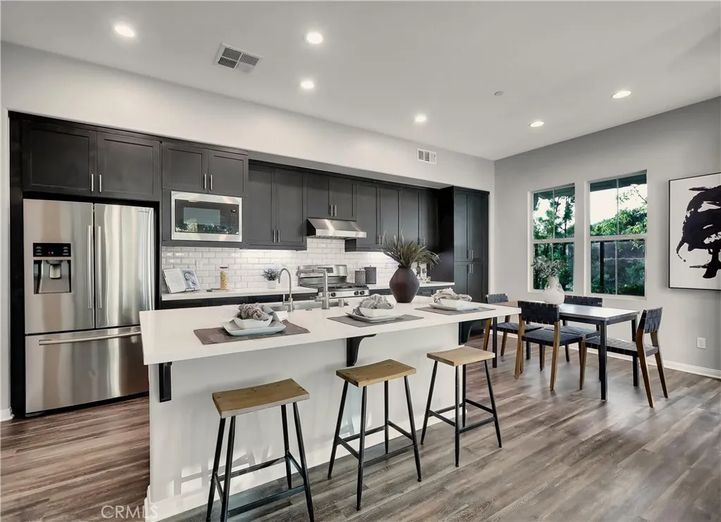 1 Promesa Avenue, Rancho Mission Viejo, California 92694 home-pic-8