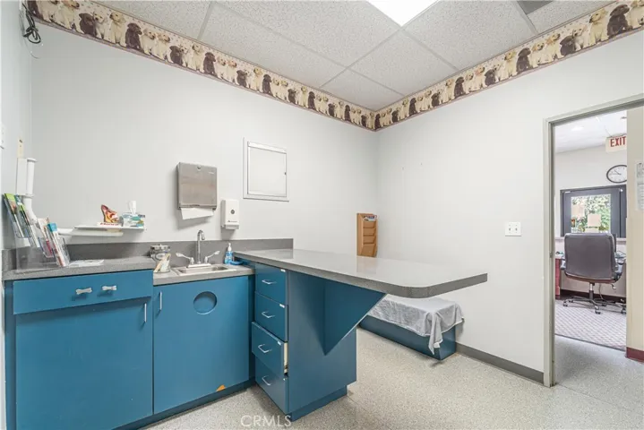 18224 Parthenia Street, Northridge, California 91325