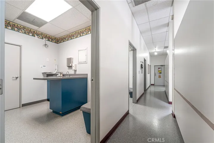 18224 Parthenia Street, Northridge, California 91325