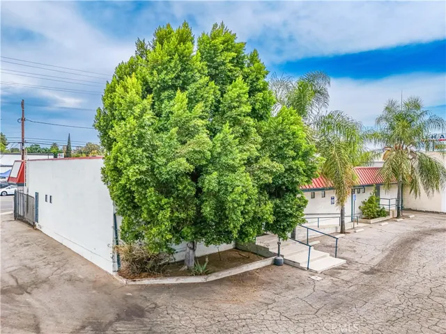 18224 Parthenia Street, Northridge, California 91325
