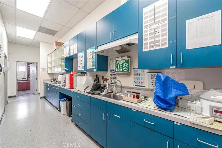 18224 Parthenia Street, Northridge, California 91325