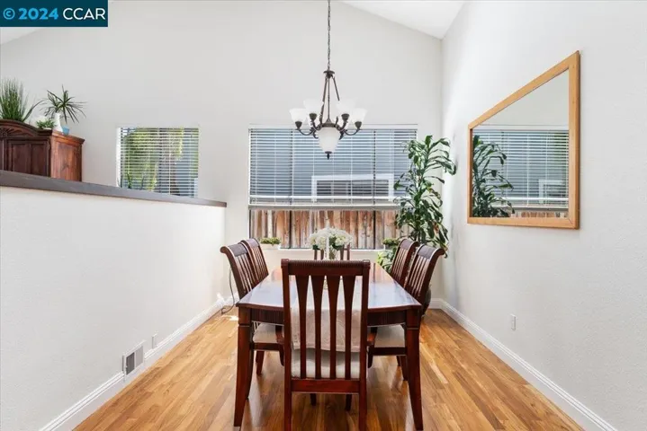 17 Barnegate Bay, Alameda, California 94502