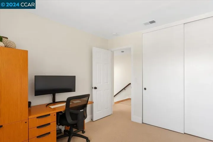 17 Barnegate Bay, Alameda, California 94502